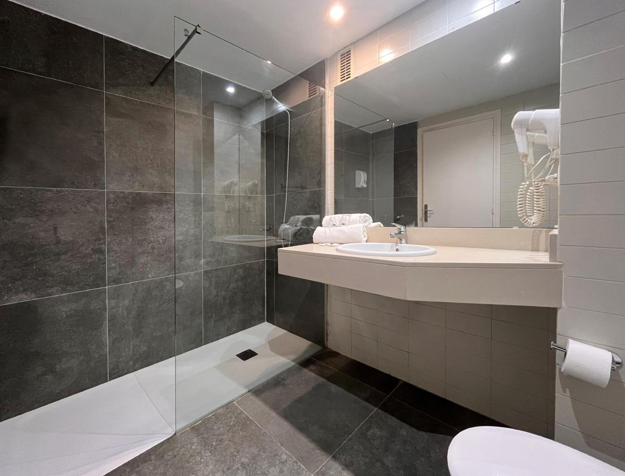 Gran Garbi & Aquasplash Hotel 4*
