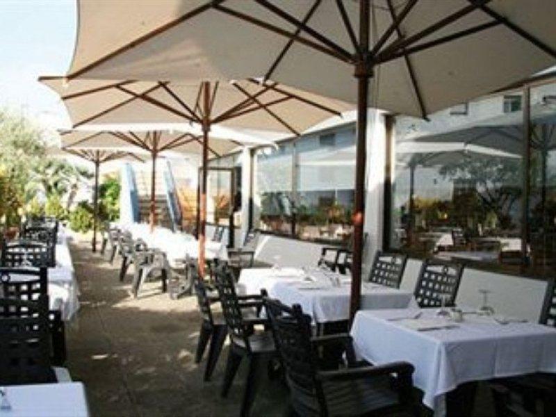 Gran Garbi & Aquasplash Hotel