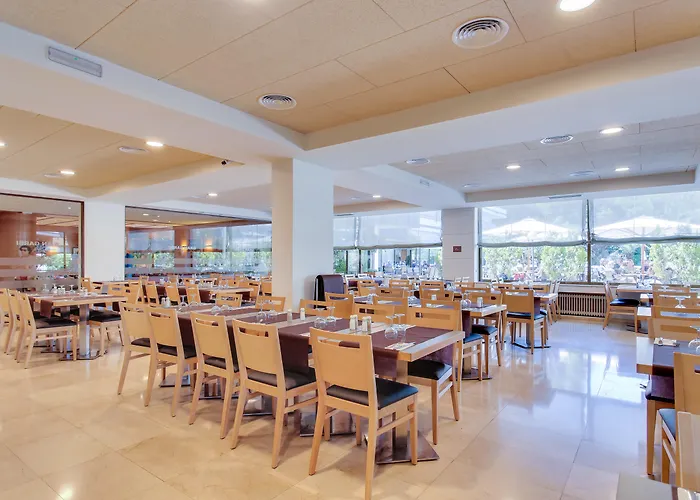 Hotel Gran Garbi & Aquasplash